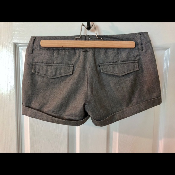 AE dressy shorts - Picture 3 of 4